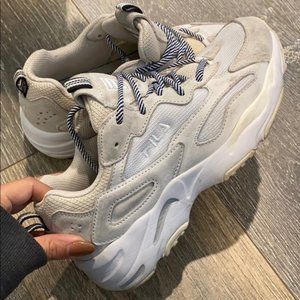 Fila ray tracer women's beige